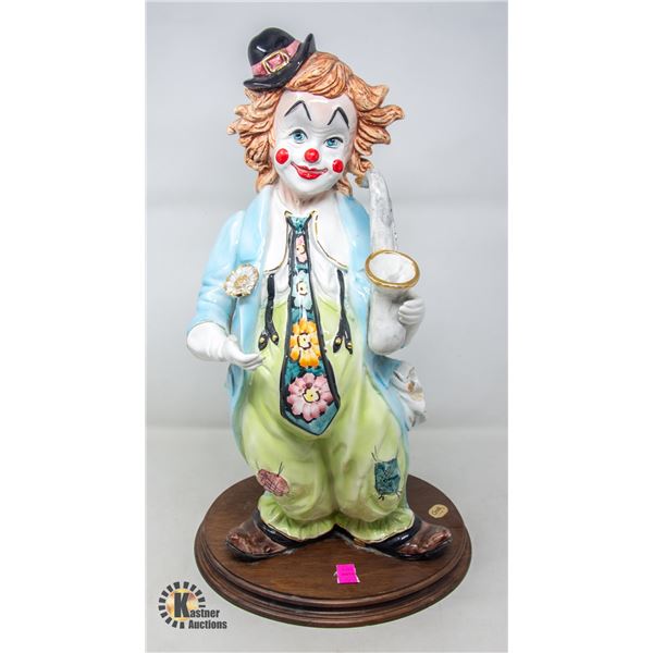 CEVIK PORCELAIN CLOWN STATUE ON WOODEN BASE