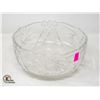 Image 1 : CRYSTAL ETCHED FOOTED BOWL