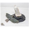 Image 1 : EAGLE CARVED ANTLER & EAGLE STONE CARVING