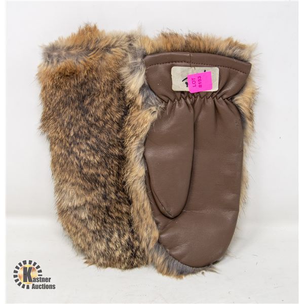 PAIR OF RABBIT FUR GLOVES SIZE SMALL