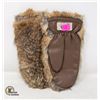 Image 1 : PAIR OF RABBIT FUR GLOVES SIZE SMALL
