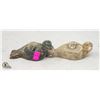 Image 1 : LOT OF TWO SEAL STONE CARVINGS AS IS