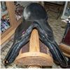 Image 2 : BLACK ENGLISH RIDING SADDLE