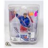 Image 1 : WAYNE GRETZKY #99 NEW YORK RANGERS FIGURINE
