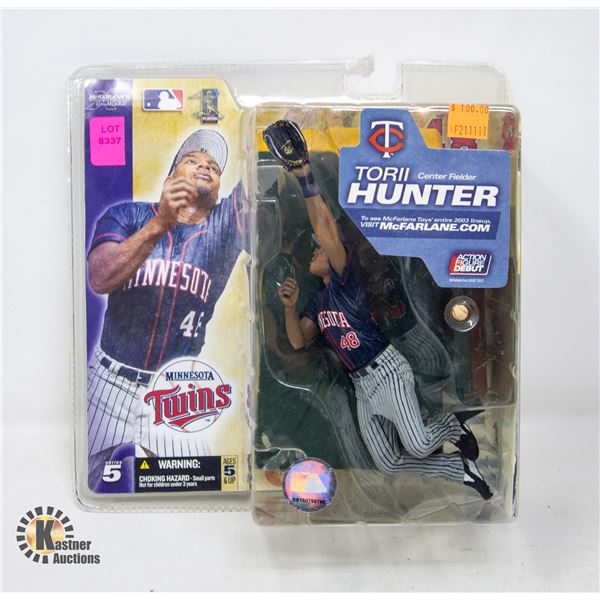 MLB TORII HUNTER TWINS FIGURINE