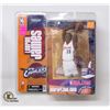 Image 1 : NBA LEBRON JAMES CAVALIERS FIGURINE