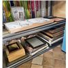 Image 4 : 8 SHELVES OF ASSORTED PICTURE FRAMES/ LAMPS & WALL