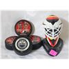 Image 1 : LOT OF 4 HOCKEY PUCKS & COLLECTIBLE MASK