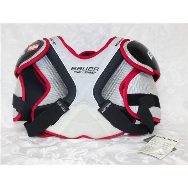 BAUER CHALLENGER SHOULDER PADS SIZE; MED