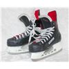 Image 1 : BAUER VAPOR ICE SKATES SIZE; 7.5