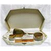 Image 1 : ANTIQUE VANITY SET IN CASE ; GOLD ACCENTED