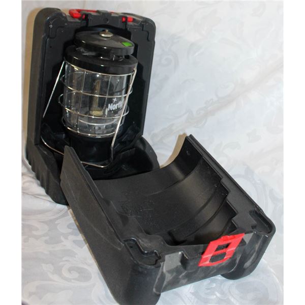 COLEMAN PROPANE LANTERN IN HARDSHELLL CARRYCASE