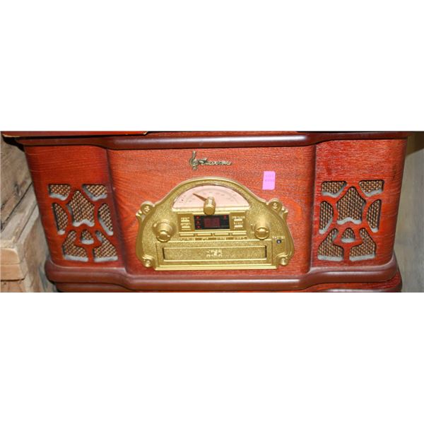 EMERSON REPLICA RECORD/ RADIO PLAYER