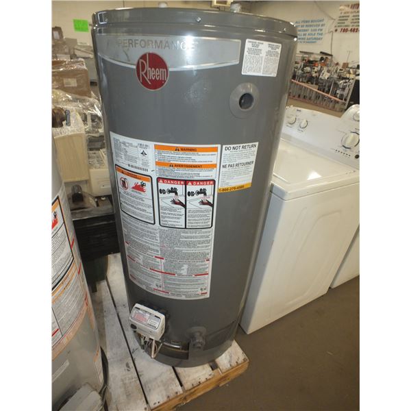 Reheem 40 Gal Hot Water Tank