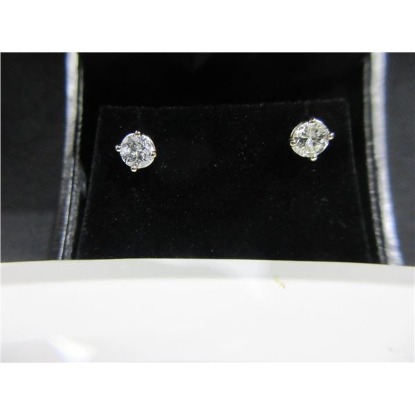 Diamond Earrings 1.04 ct with 14K White Gold Setting