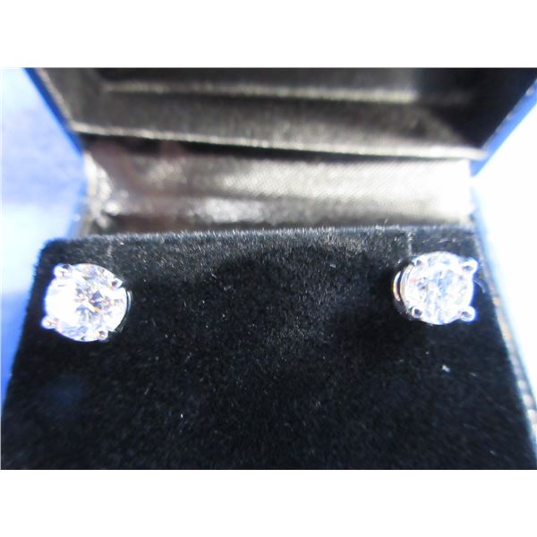 Diamond Earrings 2.00 ct with 18K White Gold Setting