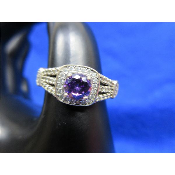 Lady's Sterling (.925) Silver Ring with Purple Stone & Crystals