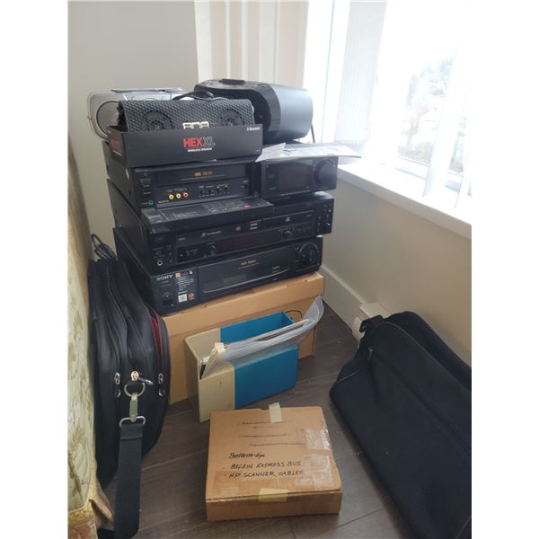 Sony VHS, CD Player & Stereo B