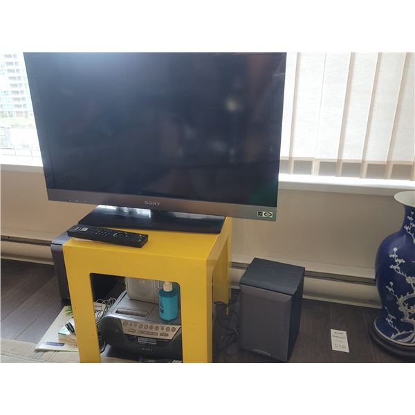 Sony TV, Speakers, Table A