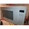 Image 4 : Panasonic microwave,Toaster Oven A