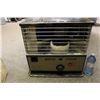 Image 1 : Touch n Glow 7000 BTU portable kerosene heater