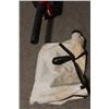 Image 2 : Homelite gas powered leaf blower/vacuum with