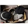 Image 3 : Assortment of hats