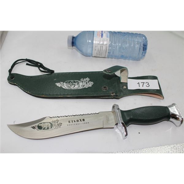 Eisbar knife in sheath