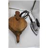 Image 3 : Fire bellow, electric vintage iron, scissors, etc