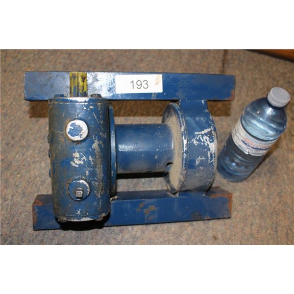 Hydraulic Winch works