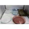 Image 1 : Pie plates, cake pan, casserole dish pyex