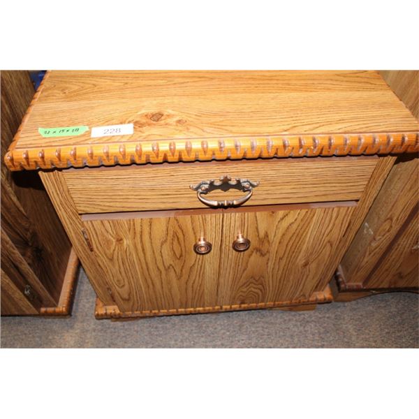 Vintage Single drawer, 2 door cupboard 27x15x28