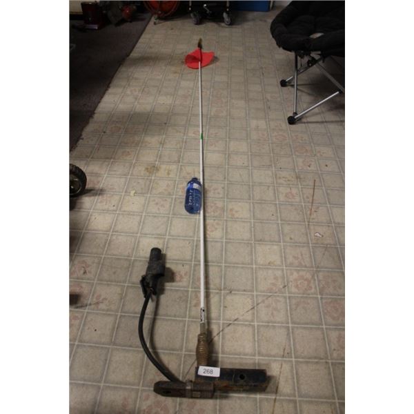 Trailer hitch antenna with light