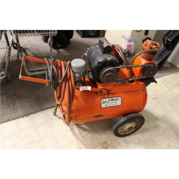 Air O-matic Air compressor 1/2 HP works