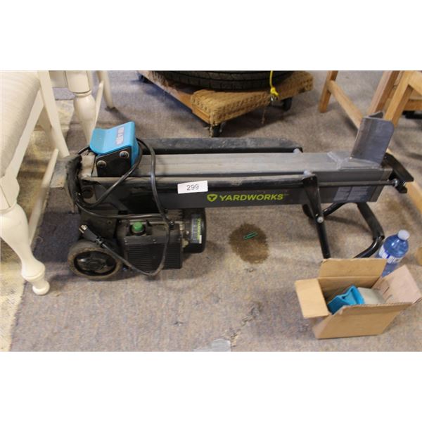 Yardworks wood splitter works in good condition