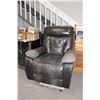 Image 1 : Leather like electric recliner