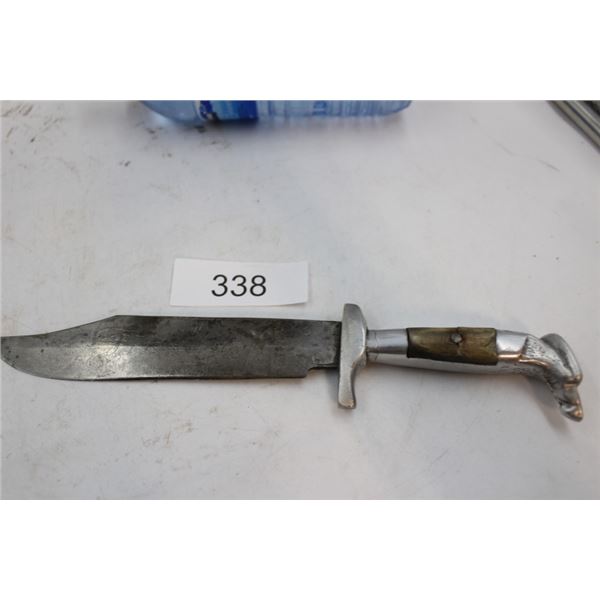 Knife with eagle handle