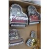 Image 3 : Collection of music boxes