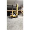 Image 1 : Toyota 3500lb Two Stage Fork Lift On Propane
