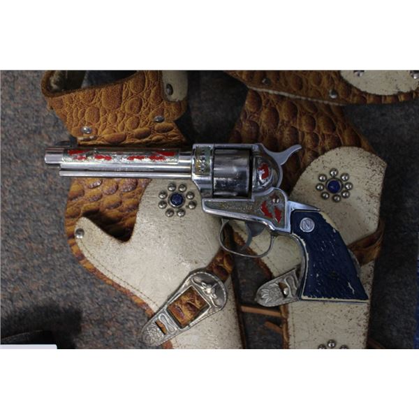 Child gun holsters with guns