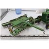Image 12 : John Deere Model D Tractor and Disc Implement Modl