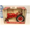 Image 1 : Farmall 230 Tractor Model