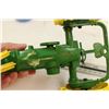 Image 4 : John Deere Wide Thread Tractor Model