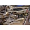 Image 2 : Misc Lot Of Hand Tools