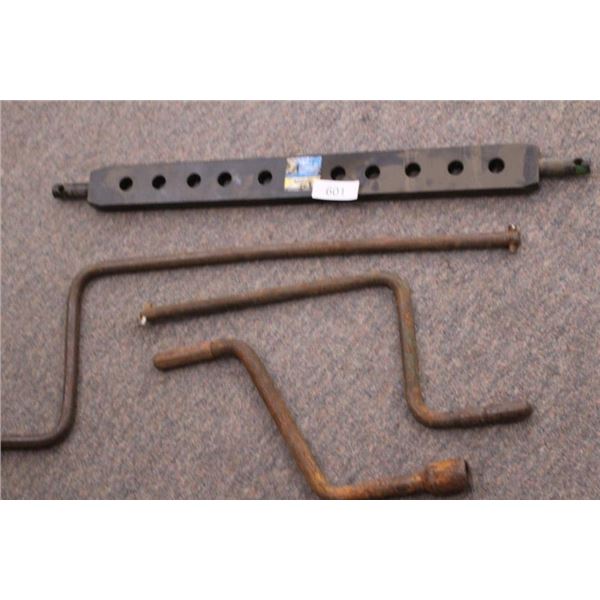 Draw Bar With Handles