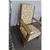 Vintage Rocking Chair In Very Good Condition