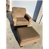 Image 1 : ARMCHAIR AND OTTOMAN; MATCHES LOVESEAT/PULL-OUT BED IN LOT #1