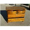 Image 5 : ANTIQUE WOOD SERPENTINE FRONT DRESSER