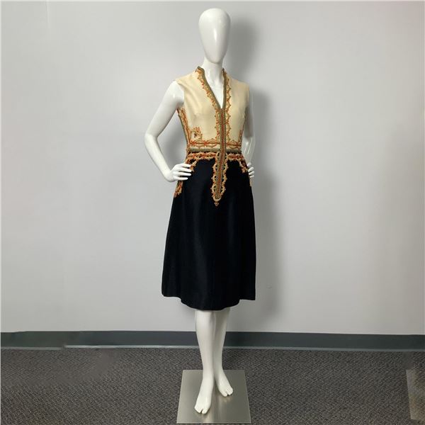 La Greca sleeveless embroidered dress