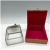 Image 3 : 2pc Decorative Textured Glass and Wooden Vanity Boxes